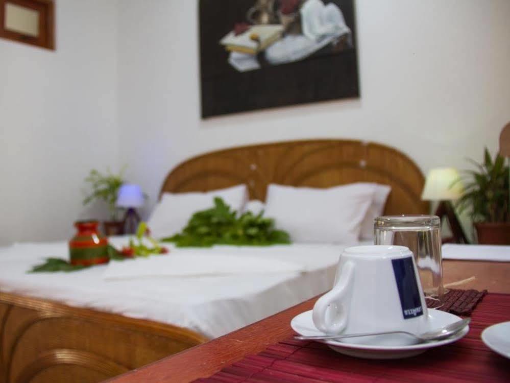 Alvi Star Inn Туладу Экстерьер фото